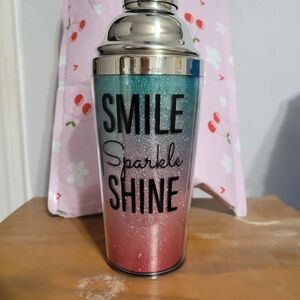 Elegant Gradient Cocktail Shaker with Sparkle Design